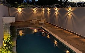 Aconchego! Sua casa com Piscina em Passos!!